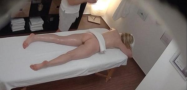  Young Girl Burst in Tears after Massage